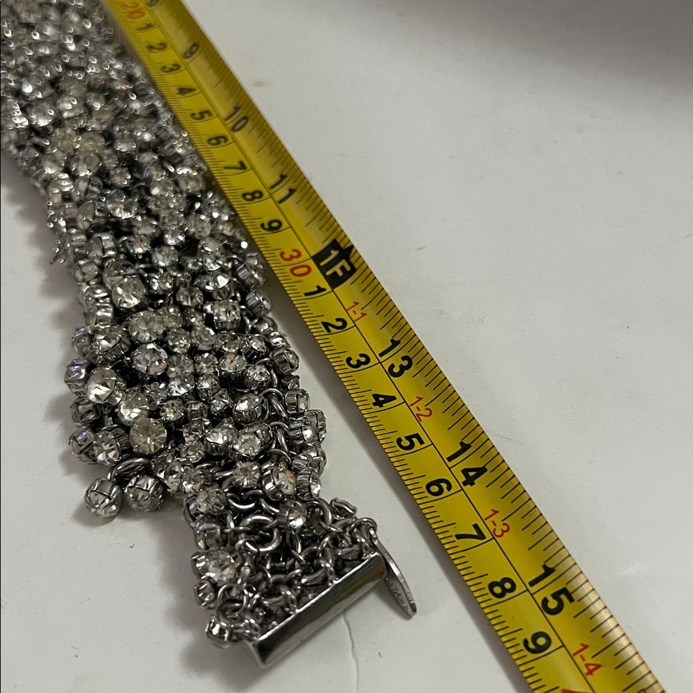 NATASHA ELEGANT‎ SILVER DIAMOND CLUSTER ELEGANT NECKLACE. - Picture 6 of 8